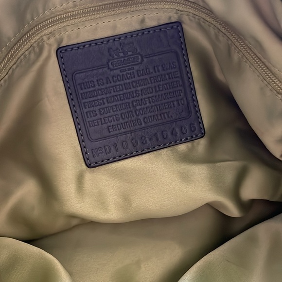 Coach Army Green Pebbled Leather Large Hobo Bag - Picture 10 of 12